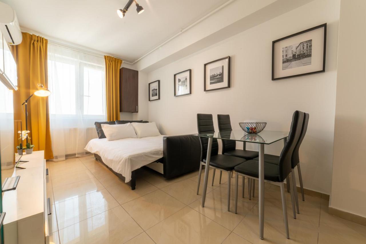 Nobel: Premium Two-Room Apartment In Bucharest'S City Center! Buitenkant foto