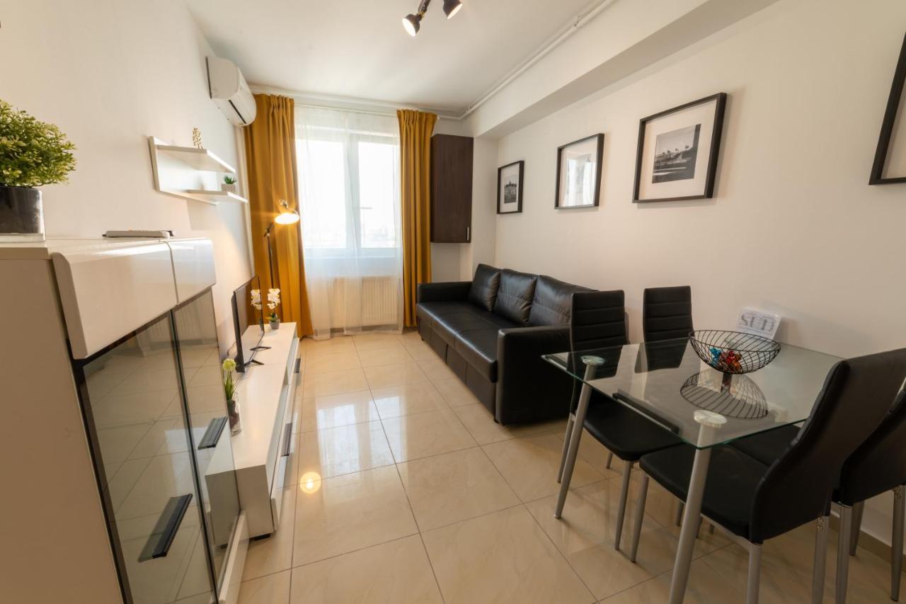 Nobel: Premium Two-Room Apartment In Bucharest'S City Center! Buitenkant foto